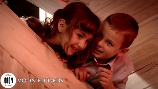 Поздравление с Днём Рождения! смотреть онлайн