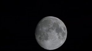 Sony DSC HX20V MOON