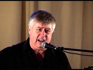 Выключили лампочку. Поёт Леонид Сергеев