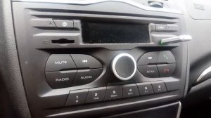 Не включается экран магнитолы в новой Лада Гранта