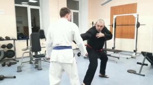 НОЖЕВОЙ БОЙ В ЕКАТЕРИНБУРГЕ. ДВЕ СВЯЗКИ.