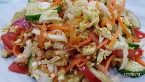 САЛАТ ИЗ ПЕКИНСКОЙ КАПУСТЫ.Острый салат..Вы захотите готовить его снова и снова .