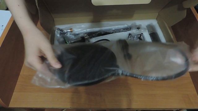 Распаковка посылки с Алиэкспресс - Микрофон Neewer NW 700 + Фантомное питание + Звуковая карта. смотреть онлайн