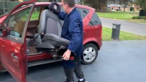 How to remove seats from Mercedes-Benz A160 (W168)