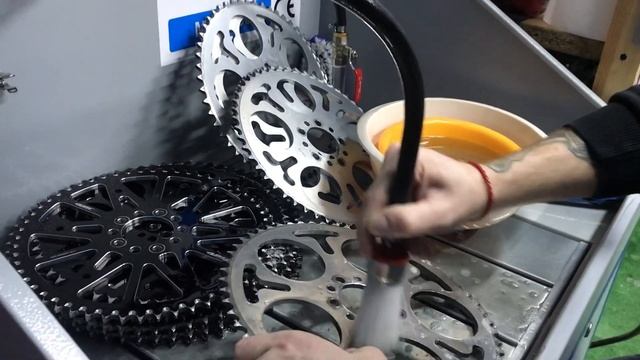 KACPER Gomólski testuje myjkę mst 800 смотреть онлайн