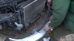 Audi A4 B6 A/C Condenser Removal and Replacement Air Conditioner Condenser