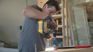 Ilyen gyors behajtókat még nem láttál! - Milwaukee FPD3, Makita DHP486, DeWalt DCD999 teszt