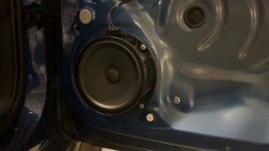 Замена штатных динамиков в Skoda Rapid 2021 на DL Audio Raven 165