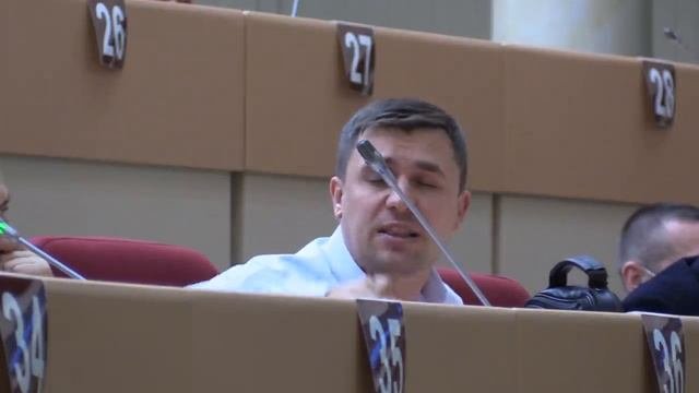 Скандал в думе
