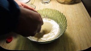 Как приготовить шарлотку на молоке?