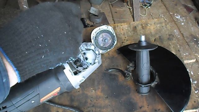 Осмотр и смазка редуктора новой болгарки смотреть онлайн