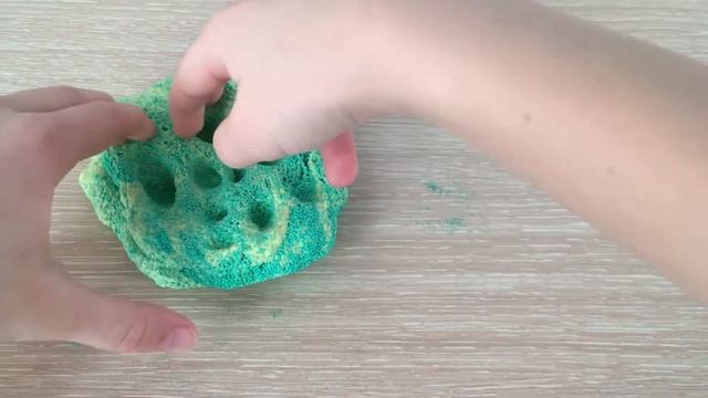 СЛАЙМ ИЗ ШАРИКОВОГО ПЛАСТИЛИНА смотреть онлайн