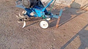 Культиватор Крот автоматический подъём сошника