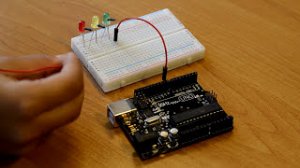 Arduino для детей - Светофор за 5 минут!