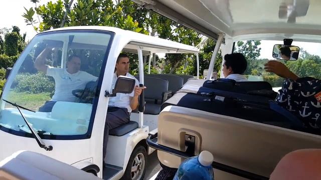 Cuba 2018 - Memories Flamenco Beach Golf Cart to lobby смотреть онлайн