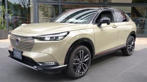( 4K ) Honda Vezel e:HEV PLaY : Khaki / Black (2)