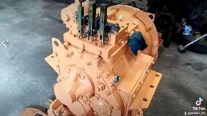 Капитальный ремонт КПП погрузчика Амкадор