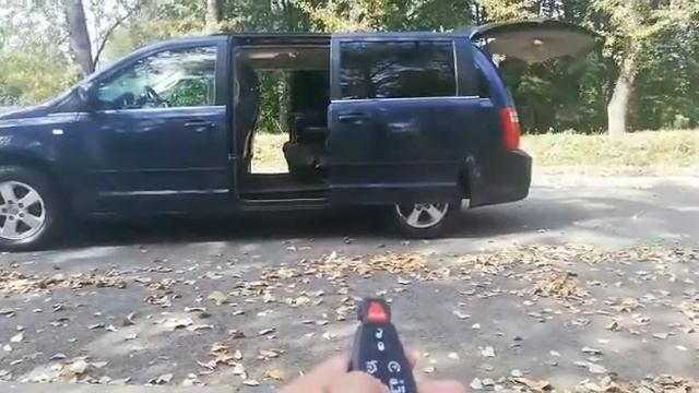 Сдвижные двери и багажник на крайслер вояджер 5 смотреть онлайн