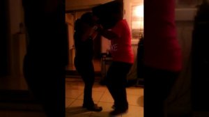 Yo y mi papa bailando bachata