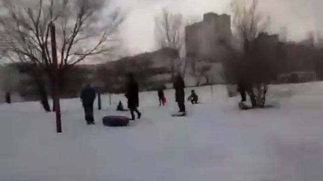 Прыжок на снегокате смотреть онлайн