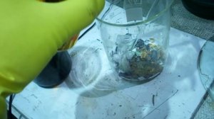 золото из микросхем 217 и их подобия  1980 годов