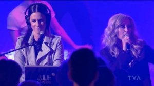Lara Fabian - Chameleon ( Live -Tout le monde aime ... 23 09 2018 )