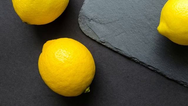 Что один ломтик ЛИМОНА может сделать с организмом? смотреть онлайн