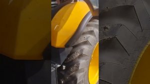 купил новый экскаватор погрузчик МСТ