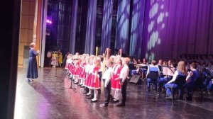 Ансамбль им. Локтева, хор «Зёрнышки». Музыка Цезаря Кюи, слова Белоусова «ВЕСЕННЯЯ ПЕСЕНКА»