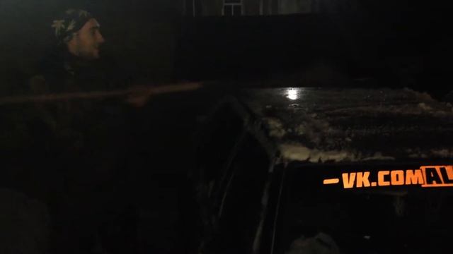 Вот так нужно очищать снег с авто смотреть онлайн