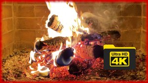 Уютная обстановка камина: Потрескивающее пламя и успокаивающая музыка для работы и отдыха в 4K