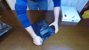 Gigabyte Z590 AORUS PRO AX & Z590 Vision G unboxing