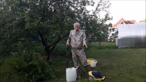 Опрыскивание плодовых деревьев Керхером. Защита от тли и белокрылки. Это уже не тяжкий труд