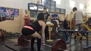 Лифтёрская лесенка. Женская версия