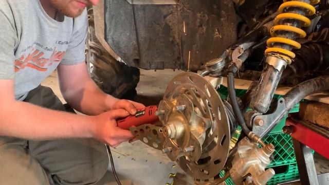 Yamaha Grizzly 700 Maintenance and Giveaway Winner смотреть онлайн