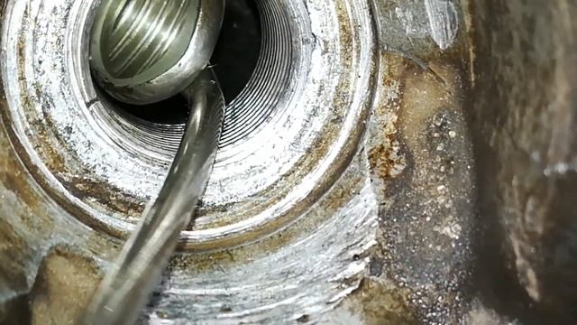 Shevrolet Lanos восстановление резьбы под свечу смотреть онлайн