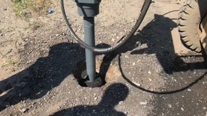 Буровая установка на мини погрузчик - буровращатель, ямобур для мини-погрузчика - КИИТ