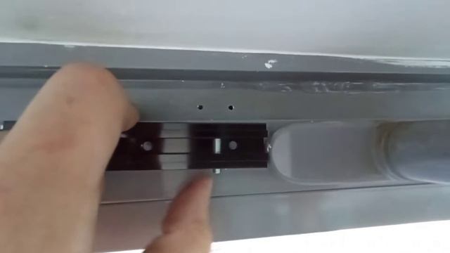 Расскажем подробно как установить цепной электропривод открывания створки Mingardi micro 02 с косяк смотреть онлайн