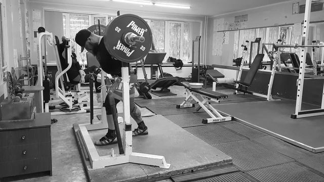 Приседания с паузой на опускании 3 сек. 267.5 2*4 смотреть онлайн