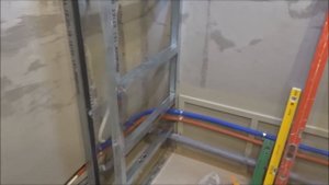 Ремонт в новостройке с нуля. Подготовка к укладке плитки.