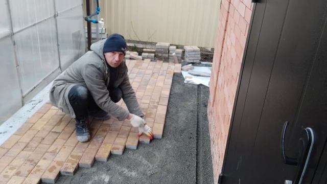 брусчатка колор микс поверх бетона смотреть онлайн