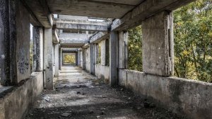 напряженная музыка
