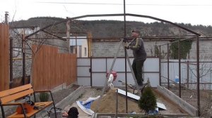 Навес над стоянкой  машины. Часть 42.