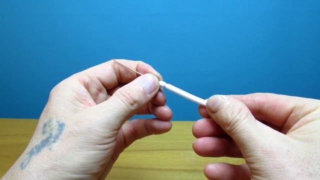 Делаем бабочку / Подарок на 8 Марта / Из потолочного плинтуса! смотреть онлайн