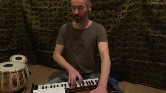 Om Namo Bhagavate смотреть онлайн