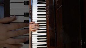 Сольфеджио. B-dur: T-S-D с обращениями Суслова Вера 3кл