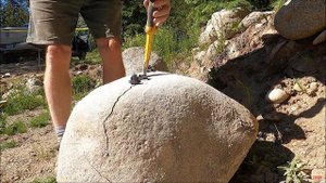 Как использовать клин и перья. Разбивать камни стало проще простого.