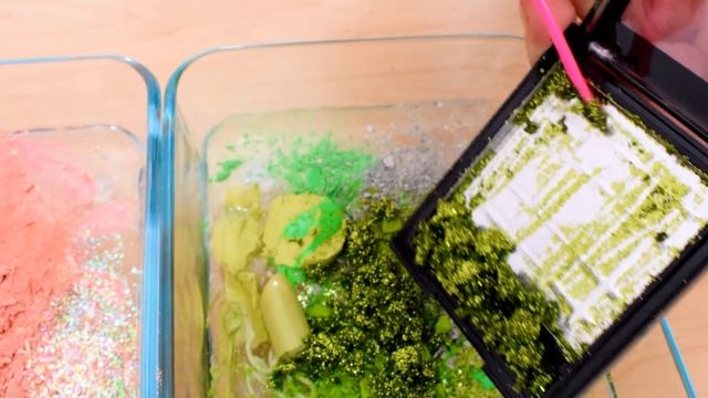 Peach vs Avocado - Mixing Makeup Eyeshadow Into Slime ASMR смотреть онлайн