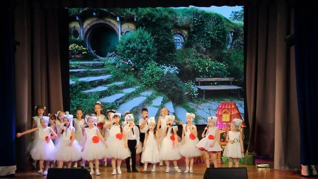 09 Маленькие гномики Улыбка мл смотреть онлайн