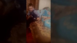 Короче Говоря "Я не хочу, делать уроки"